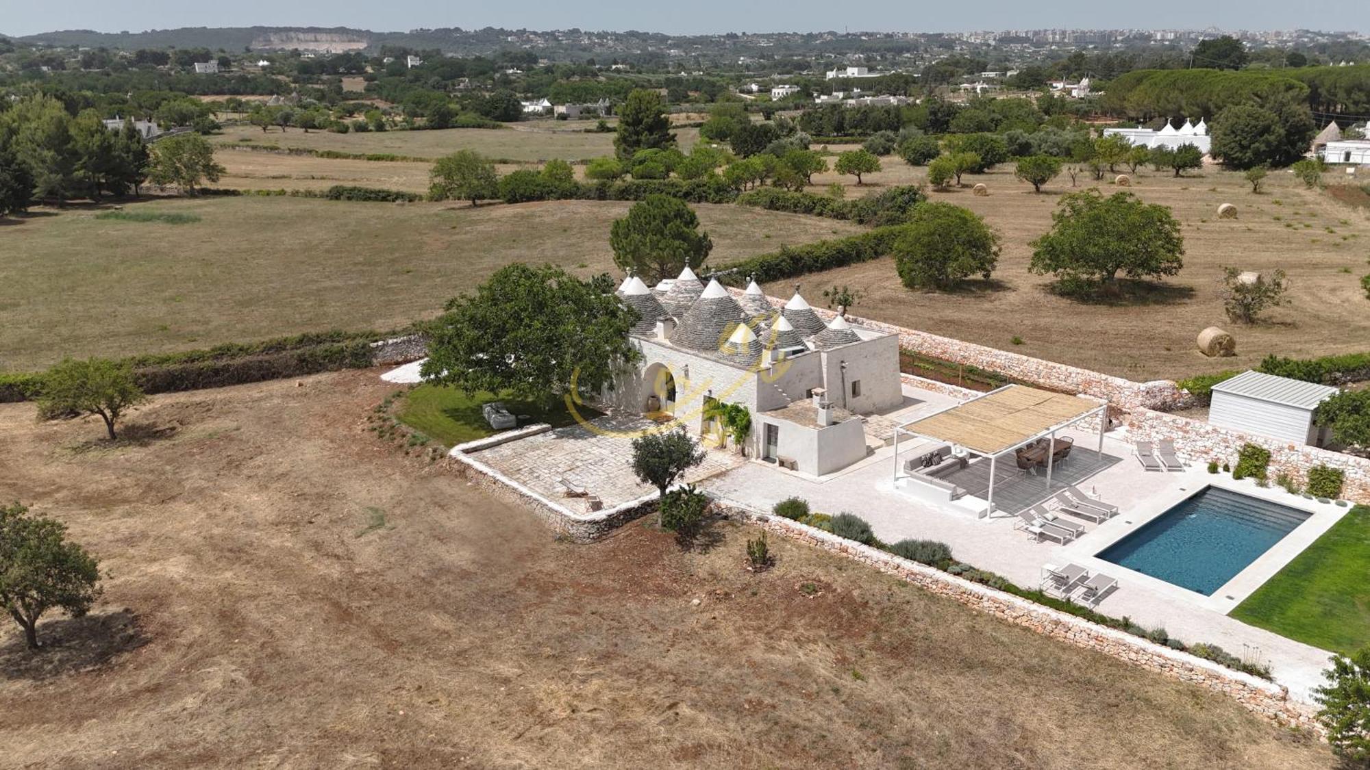 Villa Td I Coni Di Pinure Trulli With Scenic Valley View Martina Franca Exterior foto